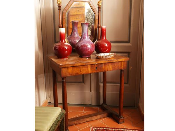 Walnut feather veneer toilet