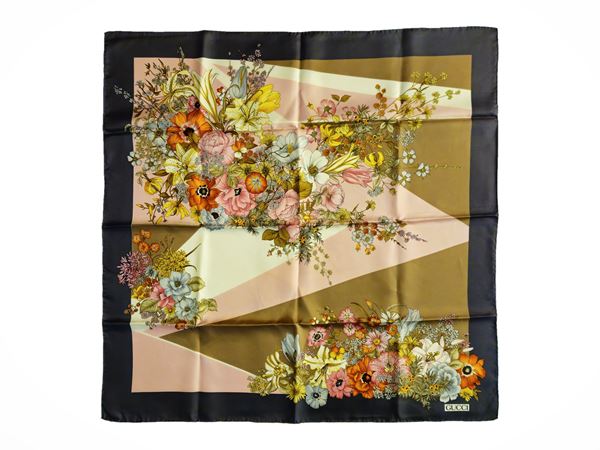 Gucci - Foulard in seta a motivo floreale
