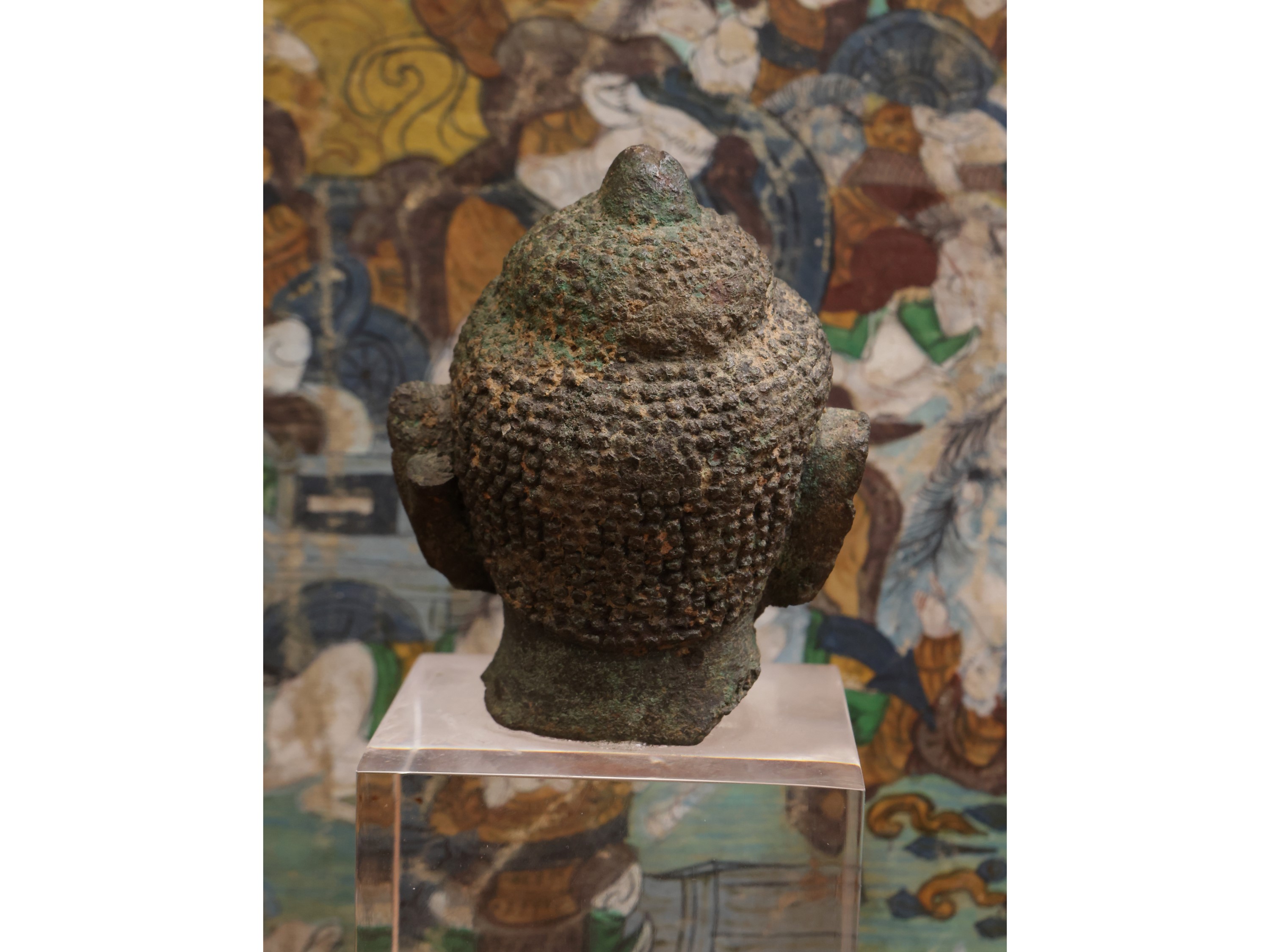 Testa di Buddha, bronzo brunito, Sud-est asiatico, stile Sukhothai/Ayutthaya, sec. XVI–XVIII