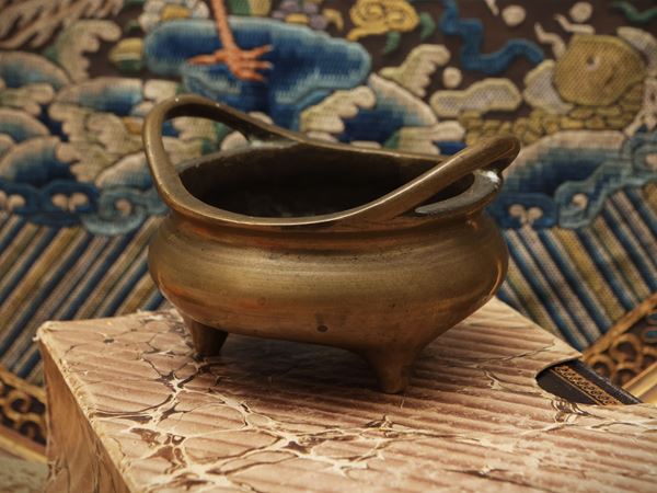 Incensiere in bronzo con marchio “Da Ming Xuande”, Cina, sec. XIX–XX