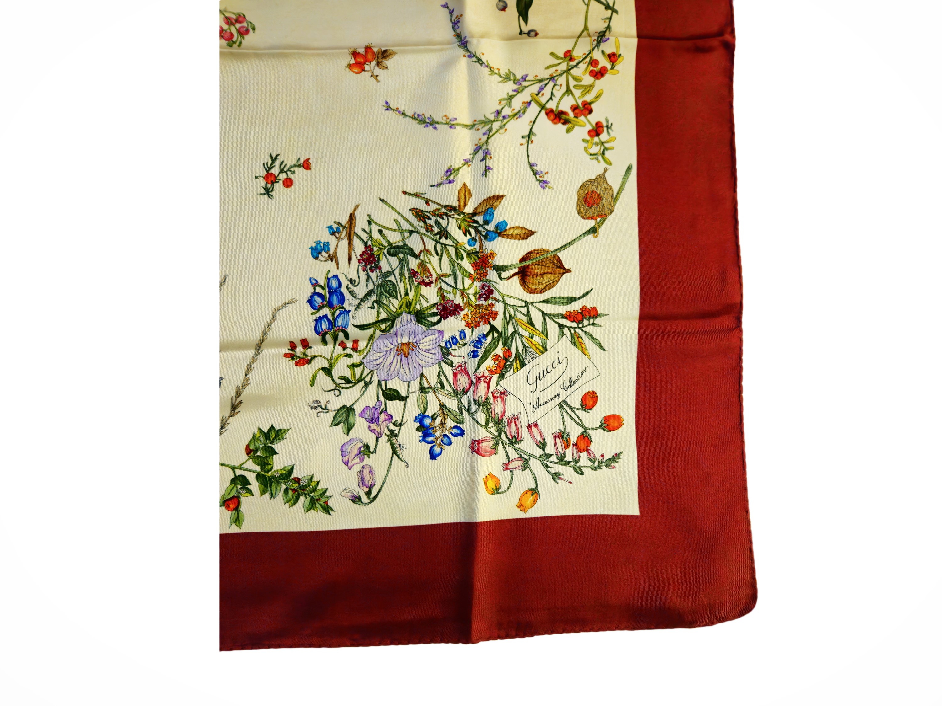 Gucci - Foulard in seta "Accesory Collection"