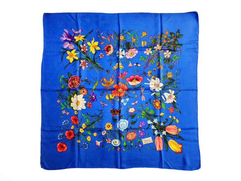 Gucci - Foulard in seta Flora by Accornero