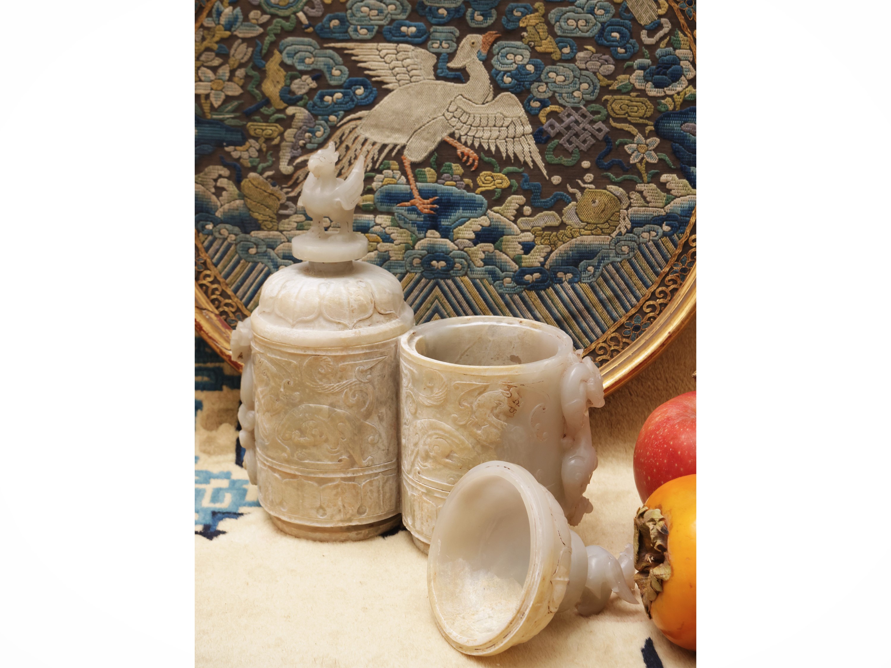 Vaso doppio con coperchi sormontati da uccelli mitologici, Cina, dinastia Qing, sec. XIX