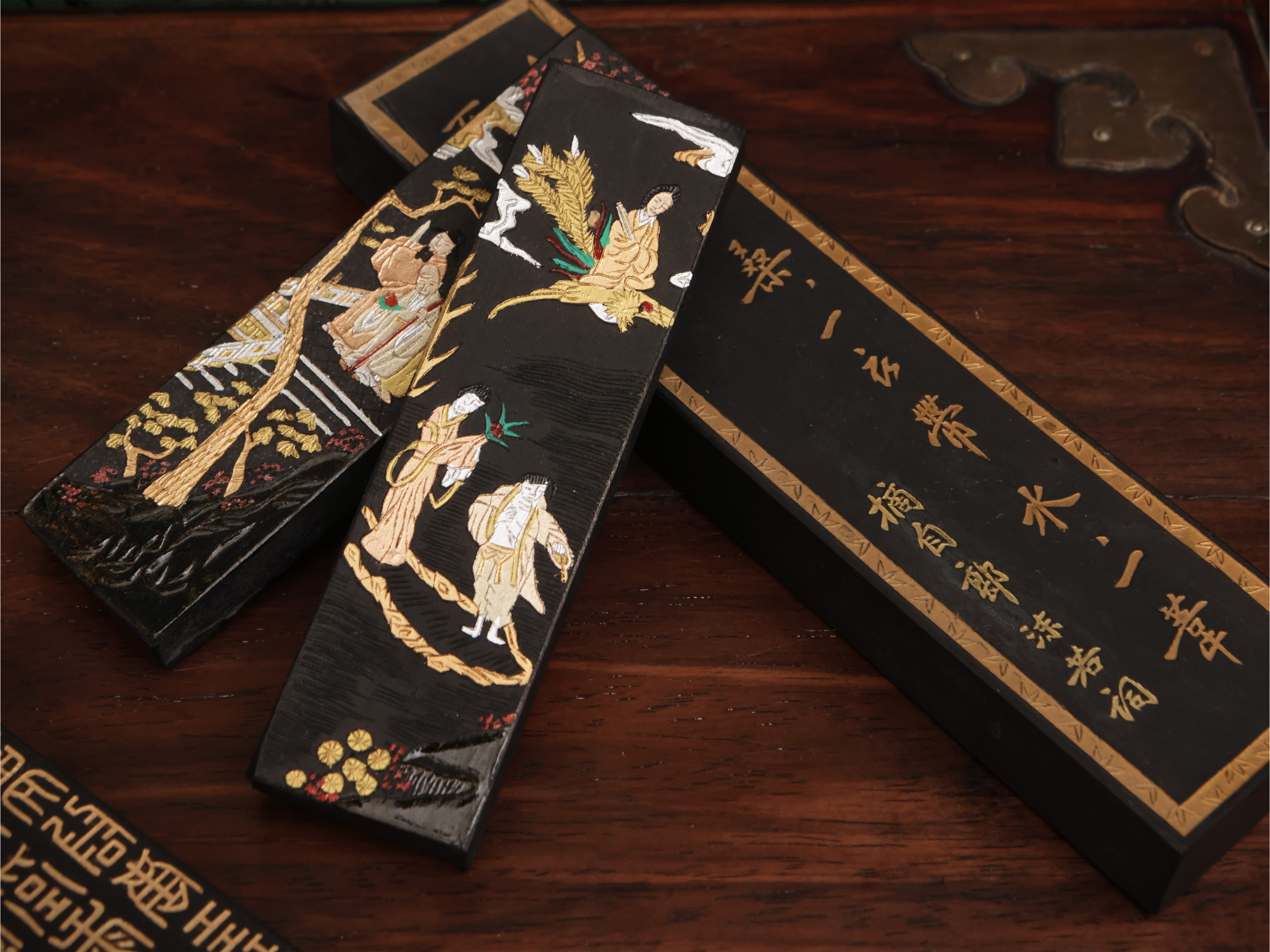 Set di inchiostri cinesi decorati, Cina, sec. XX