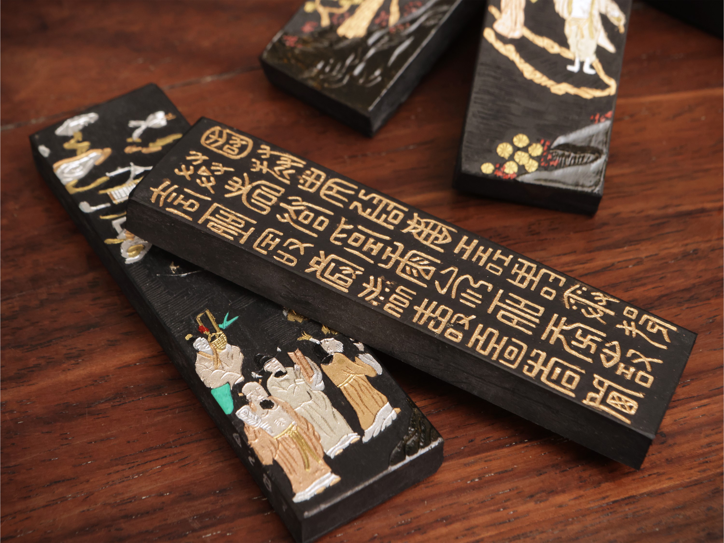 Set di inchiostri cinesi decorati, Cina, sec. XX