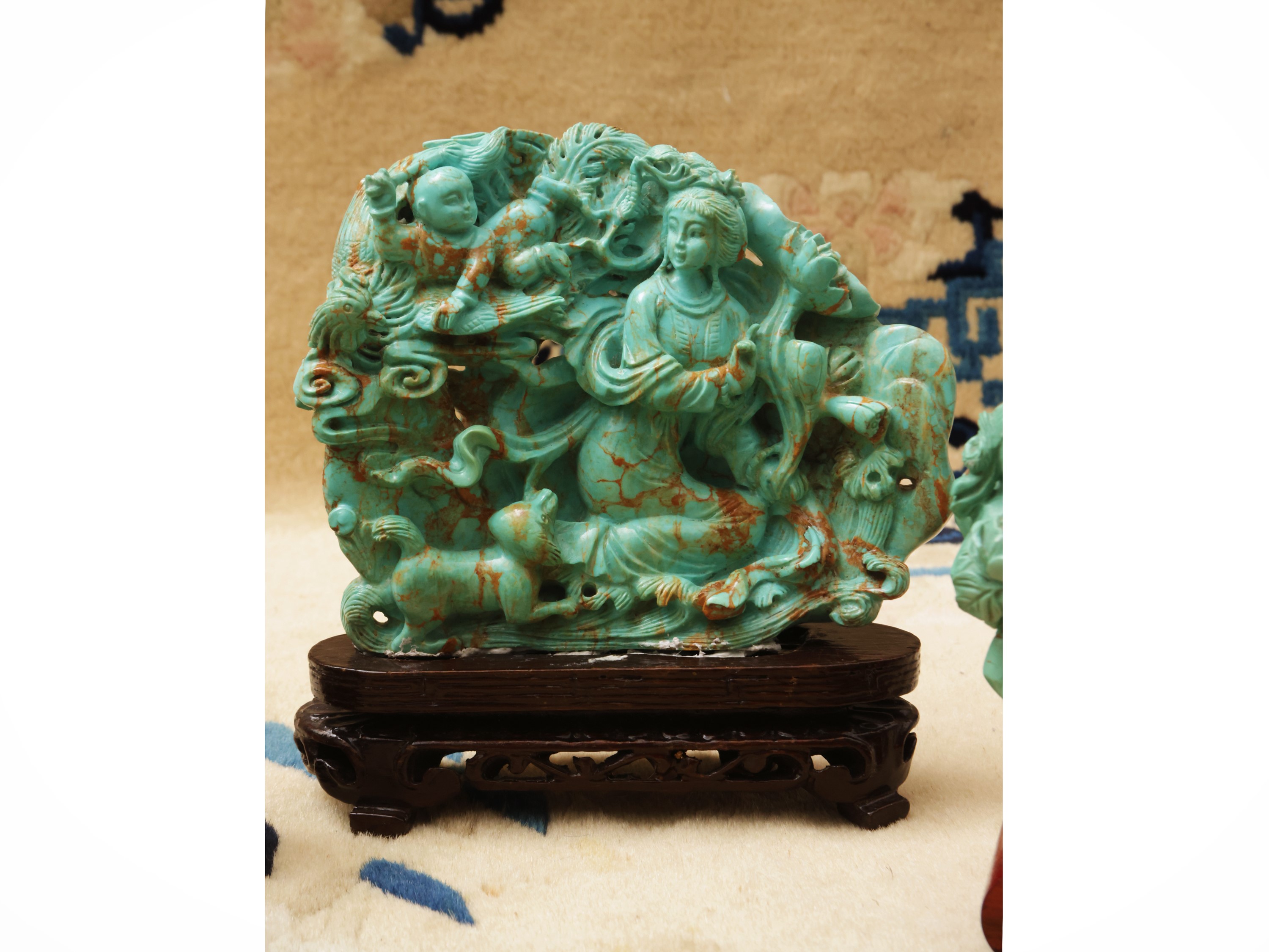 Set di quattro intagli in turchese con base, Cina, dinastia Qing, sec. XIX