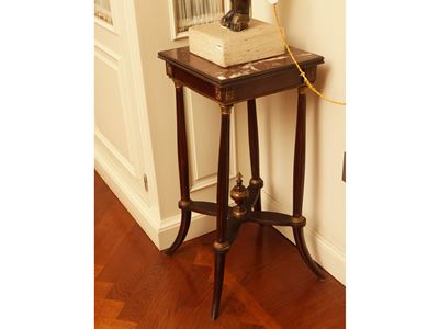 Gueridon in Satinwood