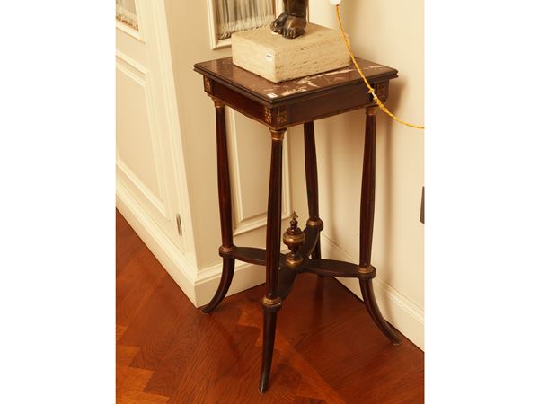 Gueridon in satinwood