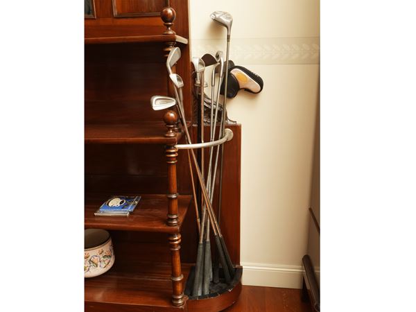 Assortimento di mazze da golf