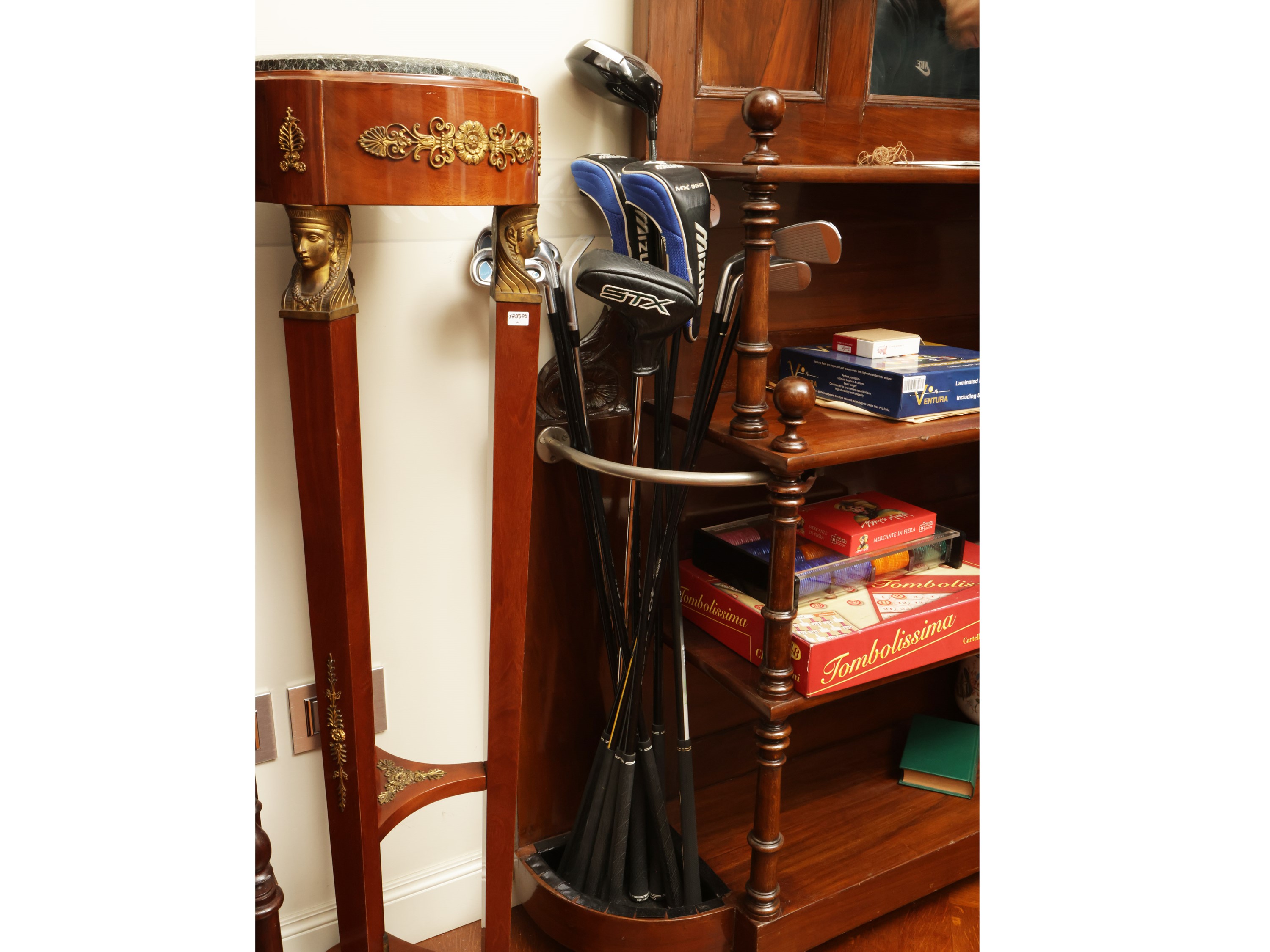 Assortimento di mazze da golf