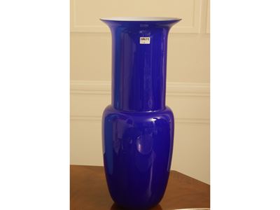 Vaso in Vetro Soffiato Incamiciato Blu