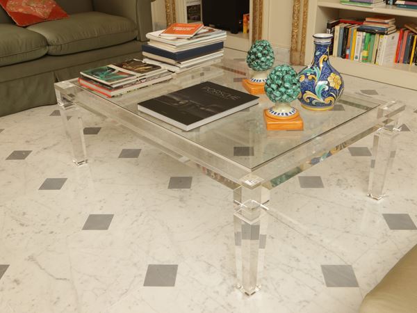 Low living room table in plexiglass and glass