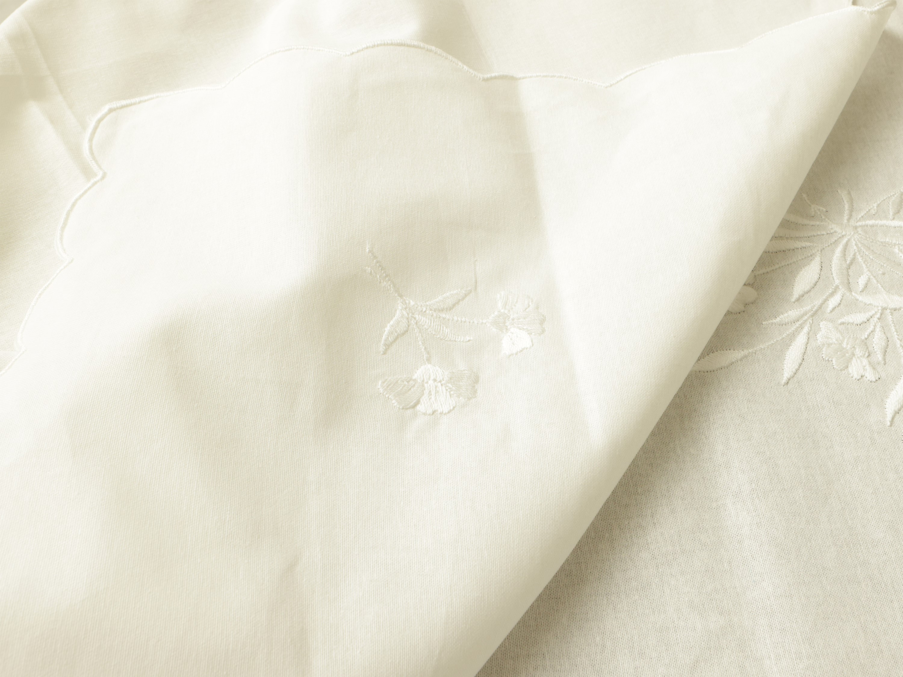 Tovaglia in Cotone Bianco