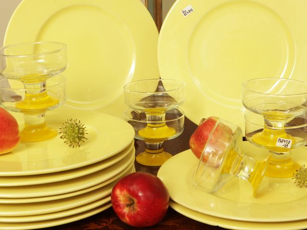 Serie di dieci sottopiatti in ceramica
