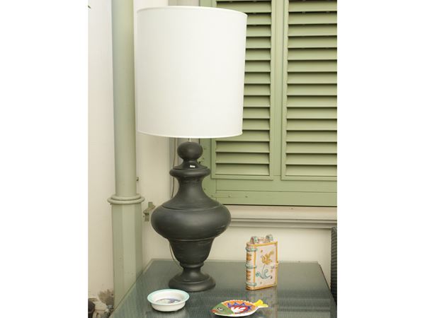 Large table lamp in black patinated ceramic  - Auction A Dwelling in Prato - Maison Bibelot - Casa d'Aste Firenze - Milano