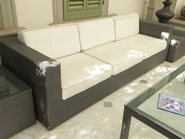 Divano a pozzetto in rattan sintetico grigio
