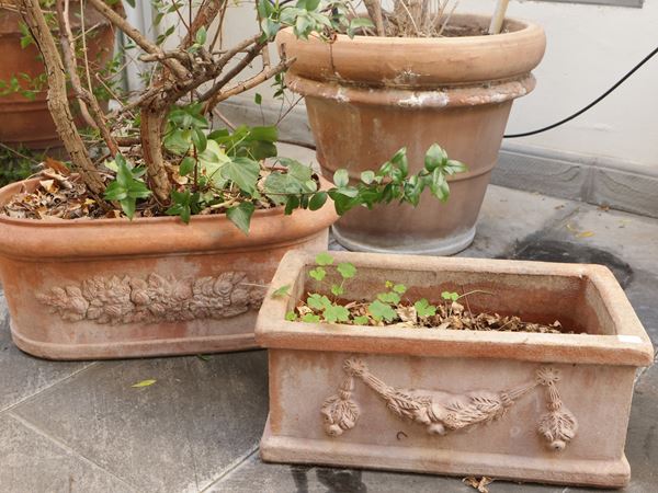 Miscellanea di vasi in terracotta