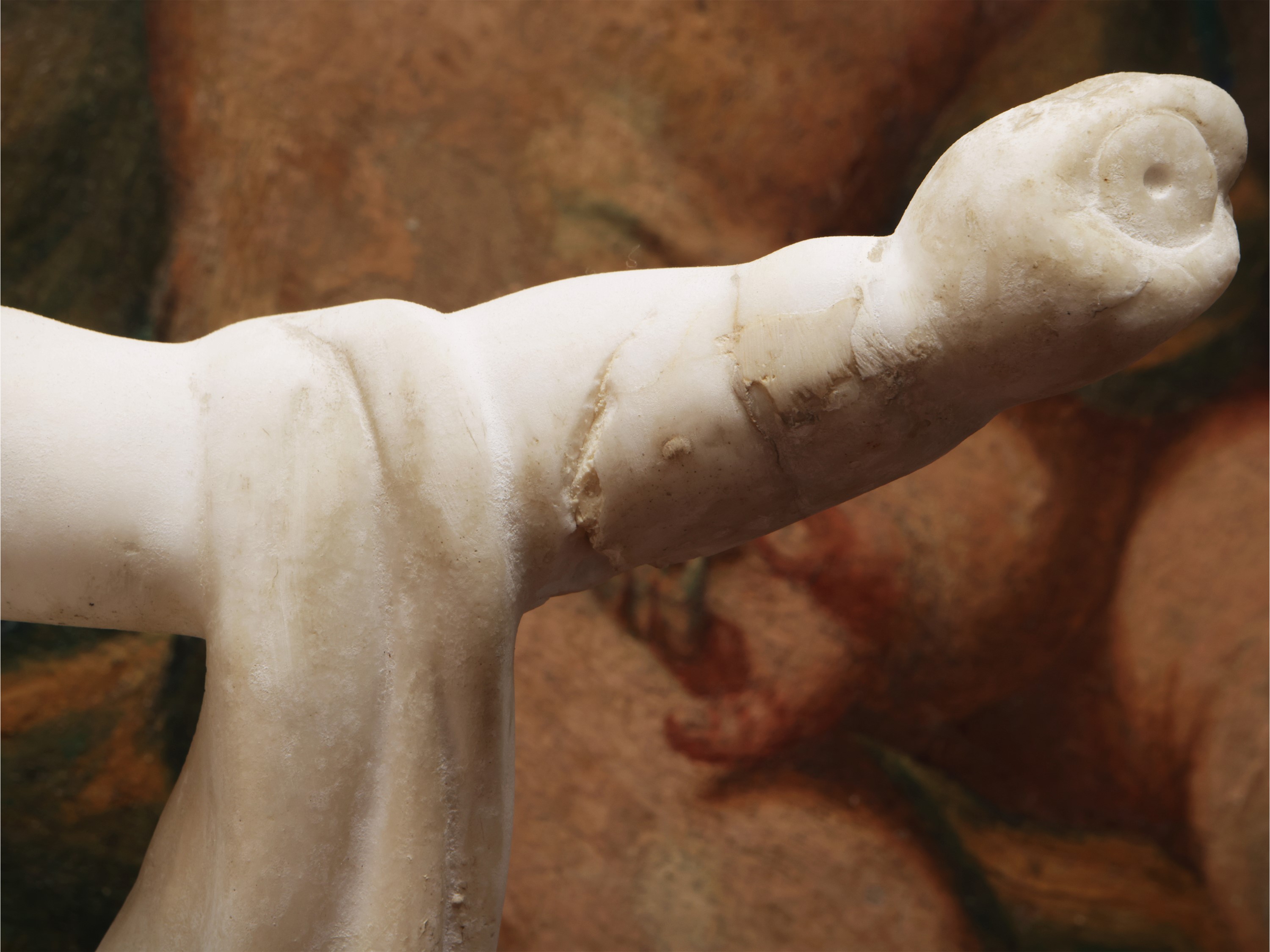 Cupido in Marmo Bianco