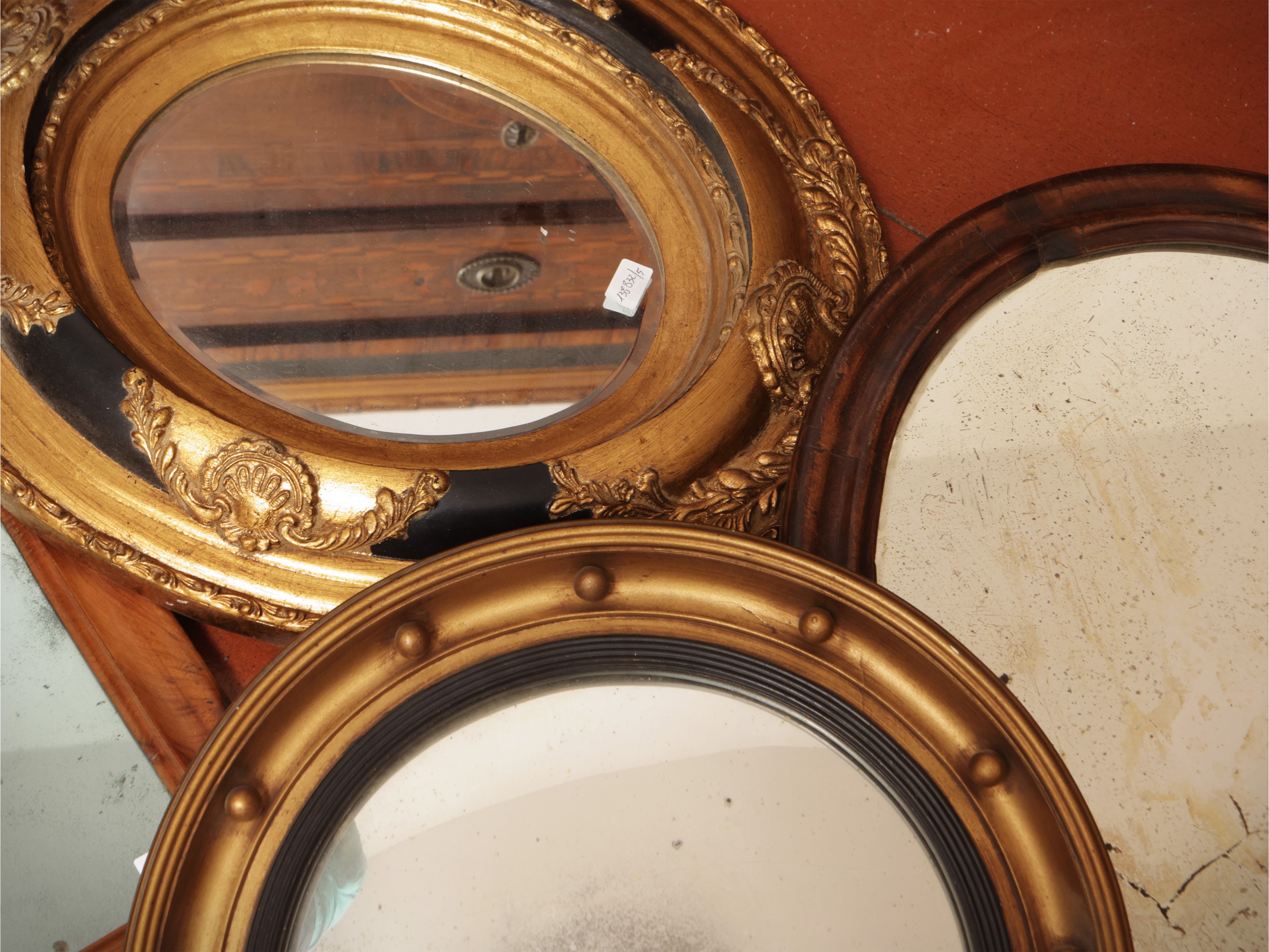 Cinque Piccole Specchiere Decorative