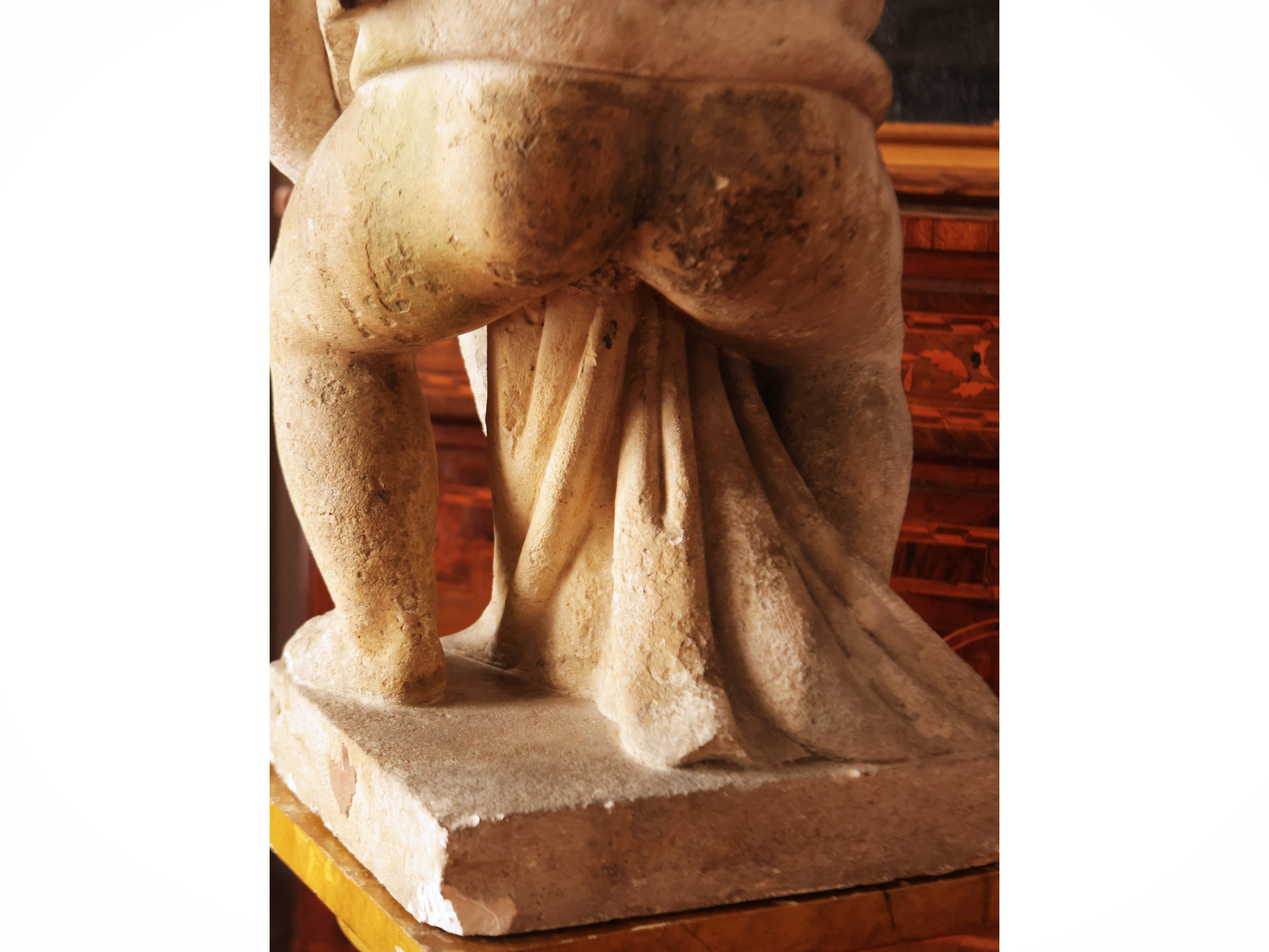 Scuola Toscana del XVII Secolo - Putto a Grottesca con Delfino Barocco