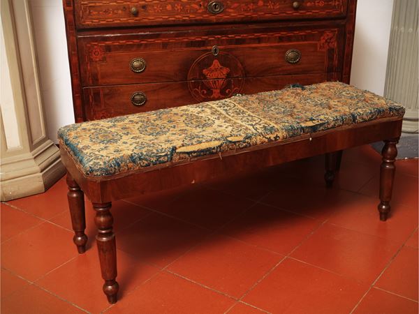 Pair of benches veneered in walnut feather