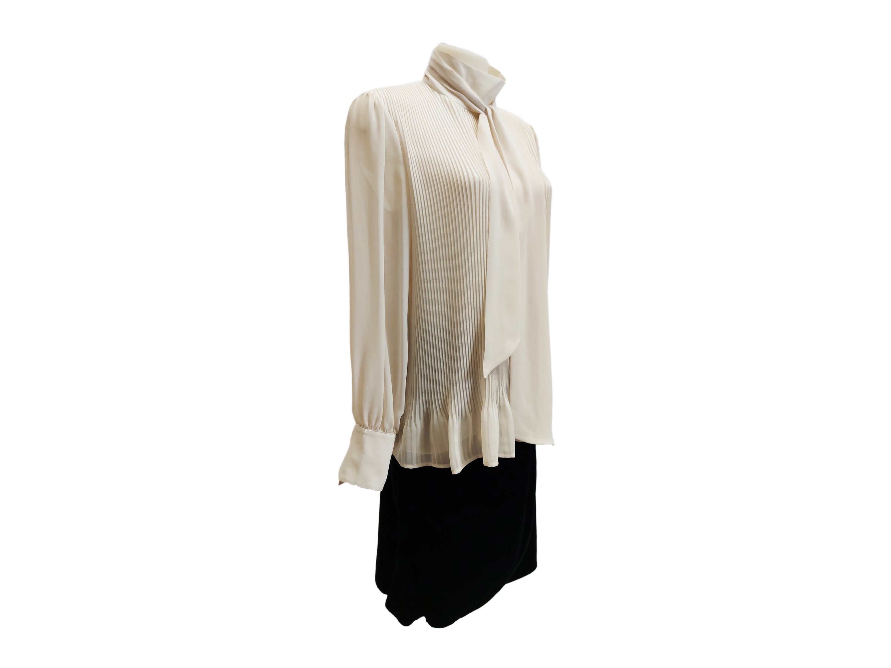 Emporio Armani, Due camicie in seta e chiffon