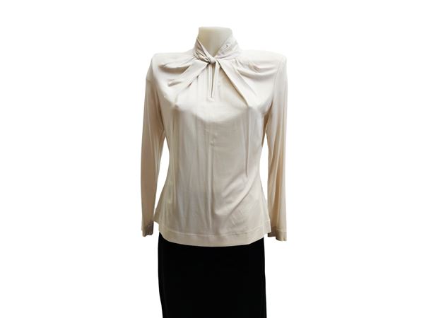Giorgio Armani - Ivory colored viscose blouse