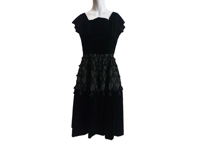 Abito in velluto nero