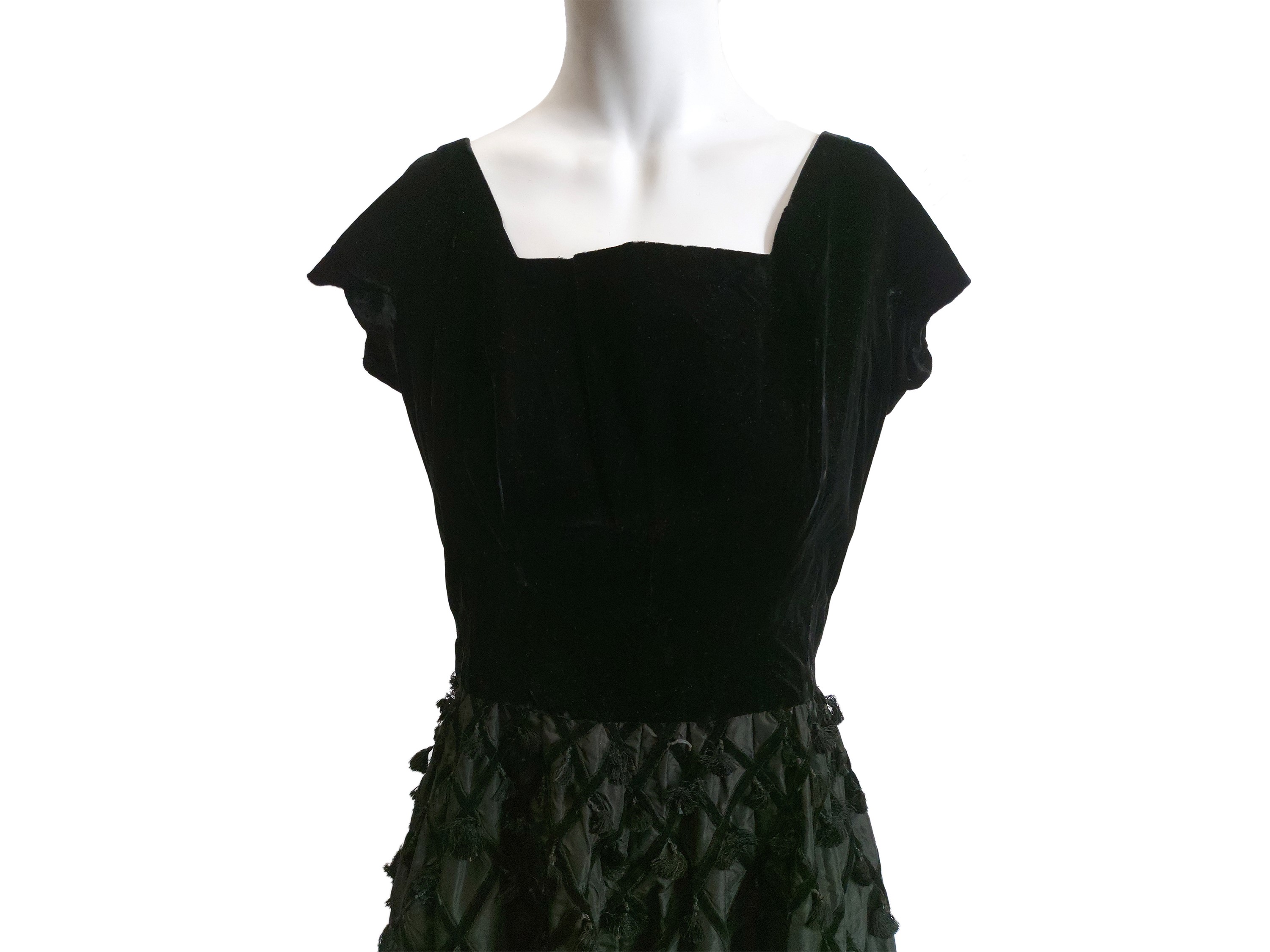 Abito in velluto nero