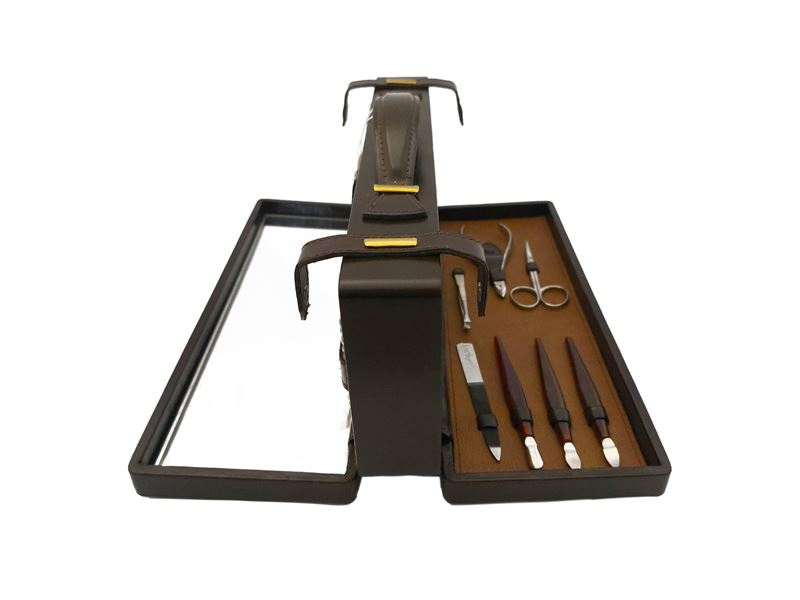 Necessaire da Viaggio Rigido in Pelle Marrone