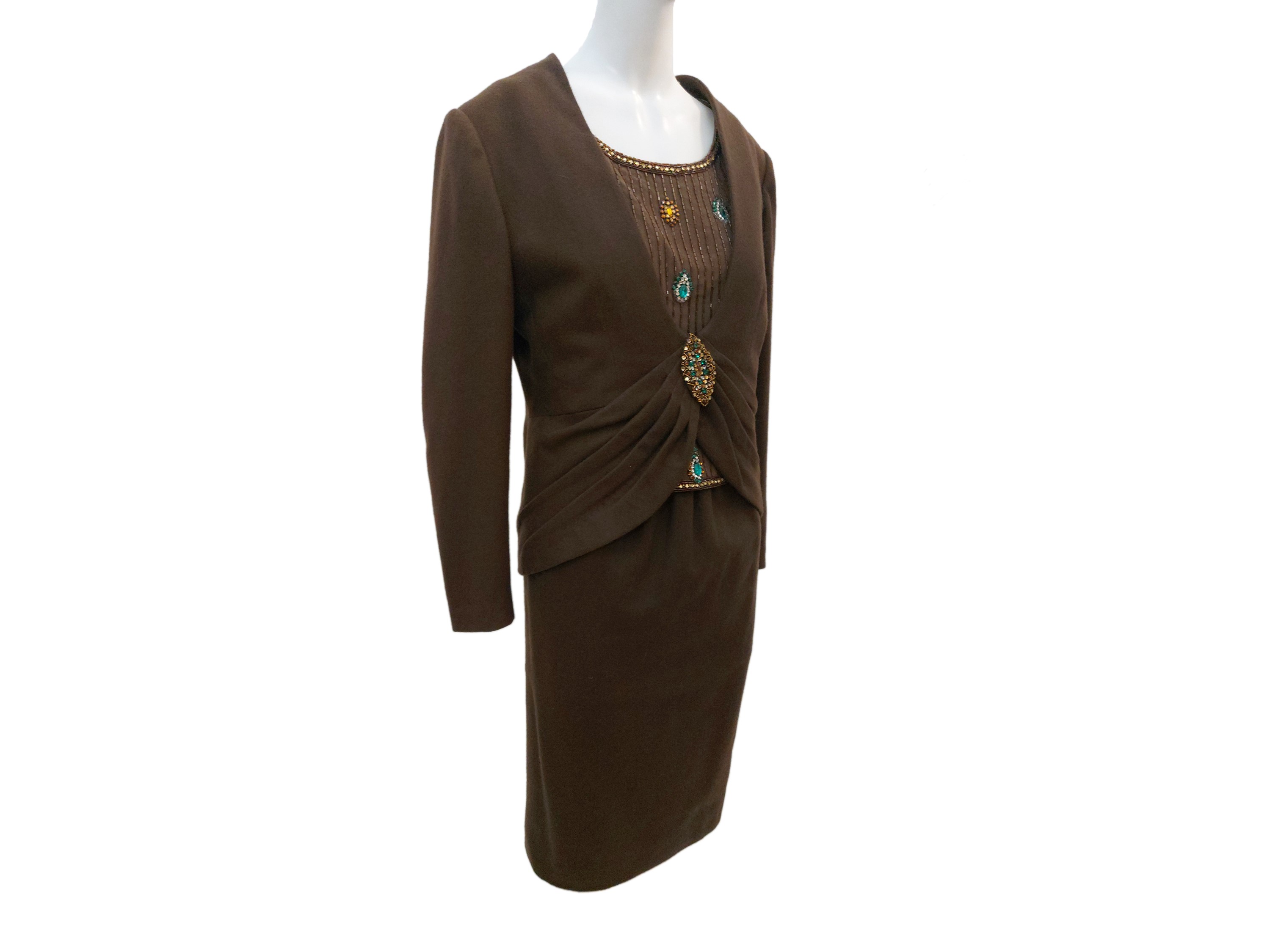 Tailleur Sartoriale in Lana Marrone e Top