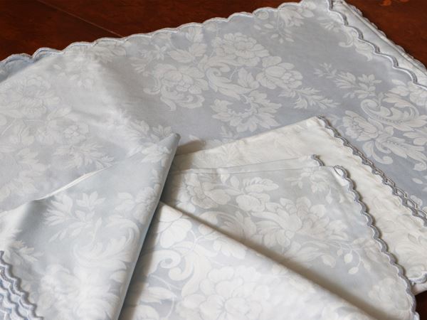 Damask cotton tablecloth