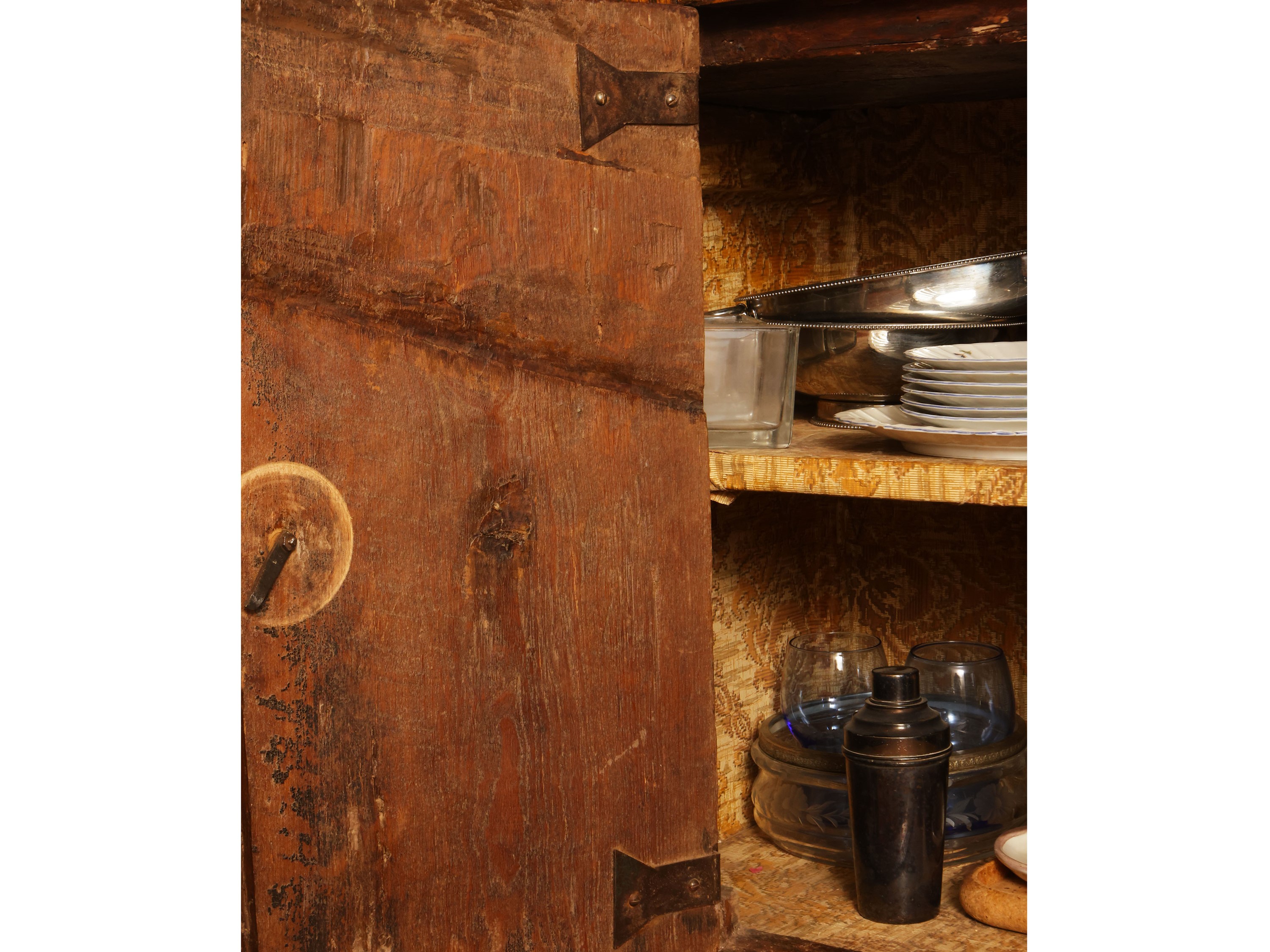 Piccola Credenza in Noce