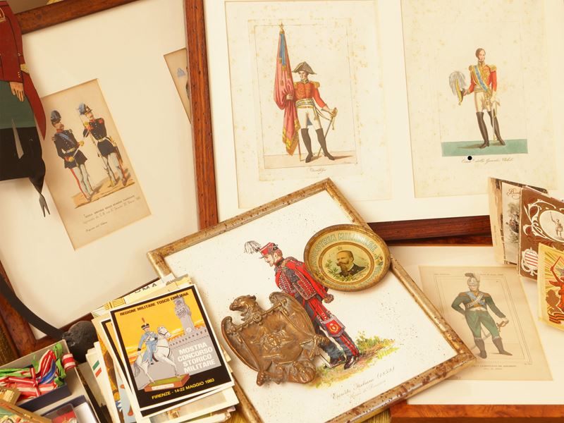 Militaria