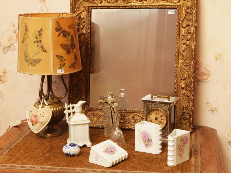 Lotto di Accessori D'epoca