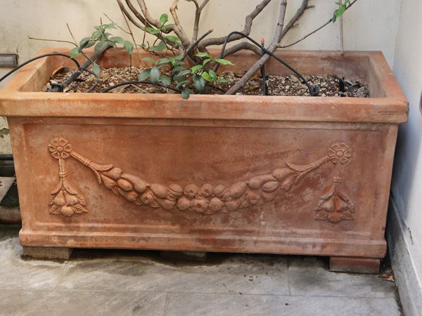 Grande vaso a cassetta in terracotta di Impruneta, Fornace Pesci Giorgio & Figli