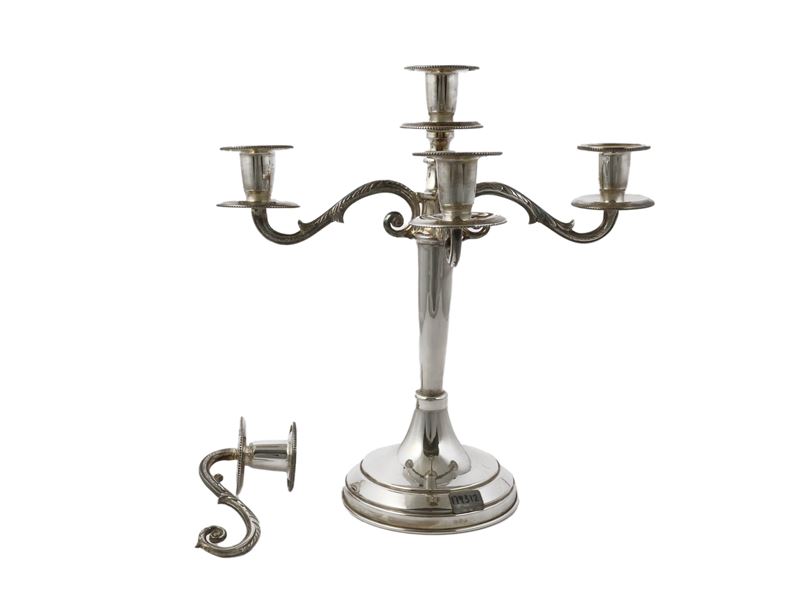 Candelabro in argento