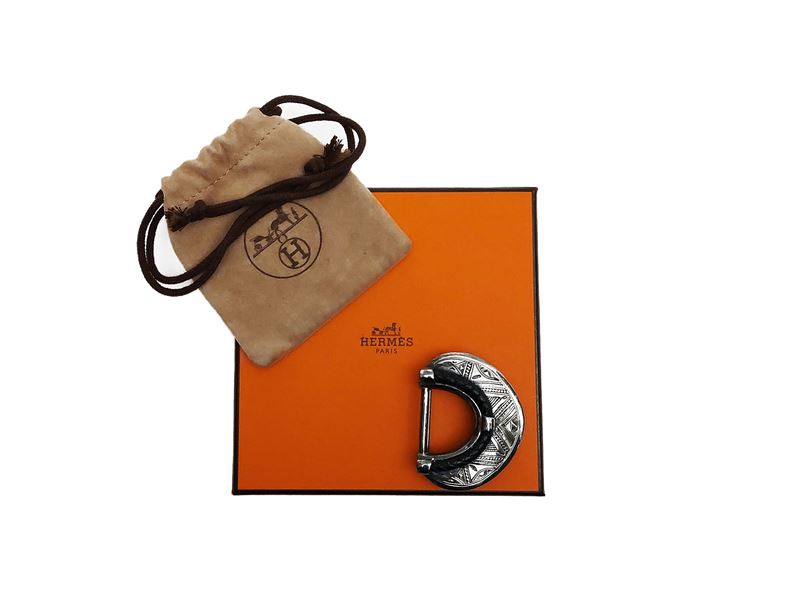 Hermès - Fibbia Tuareg in argento incisa
