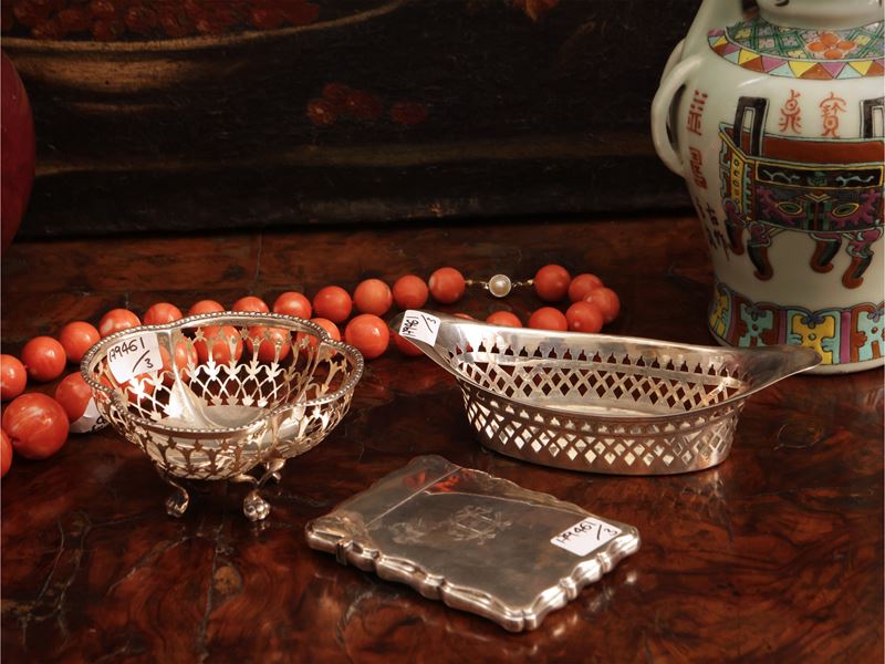 Tre accessori da collezione in argento