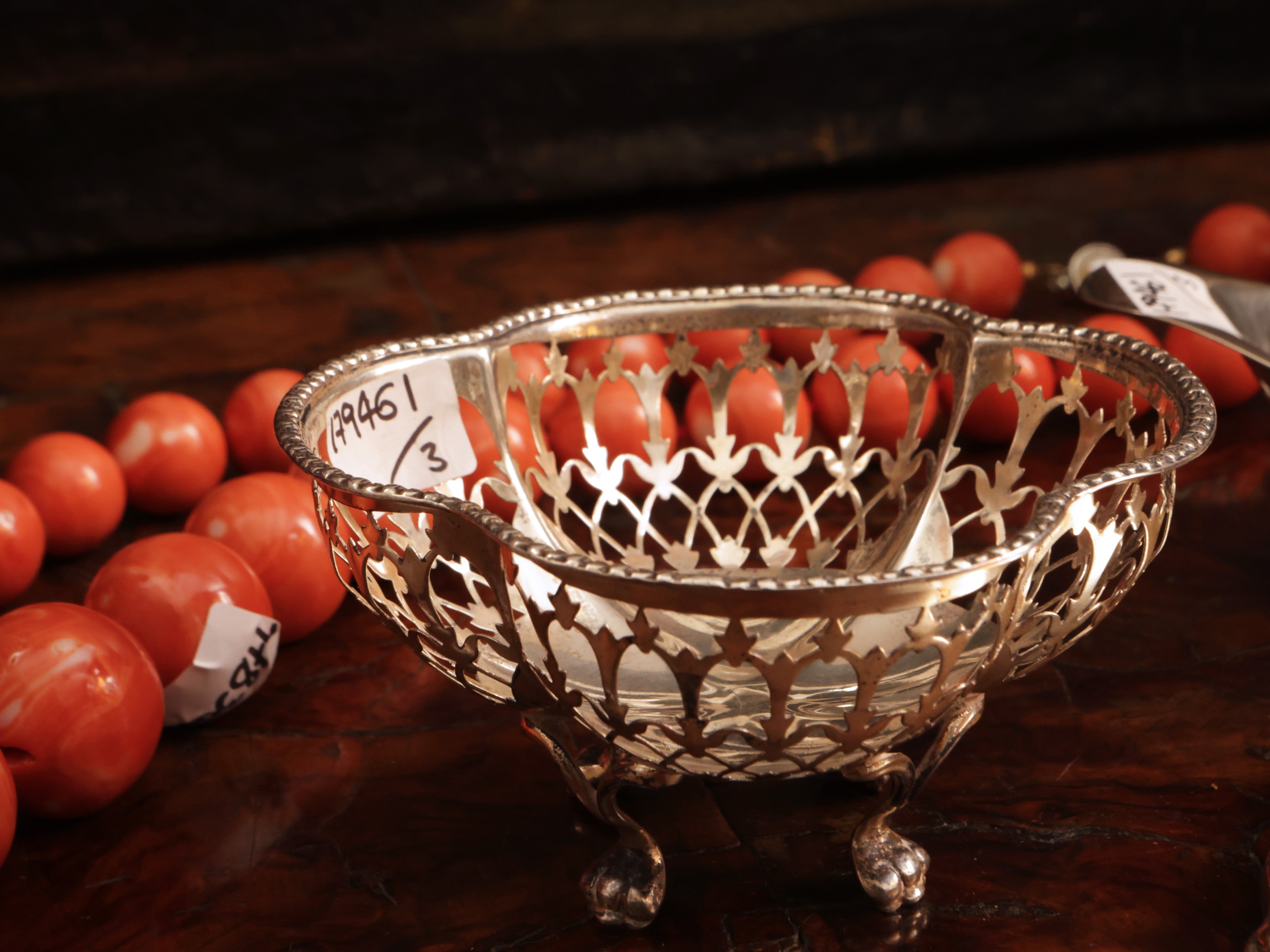 Tre accessori da collezione in argento