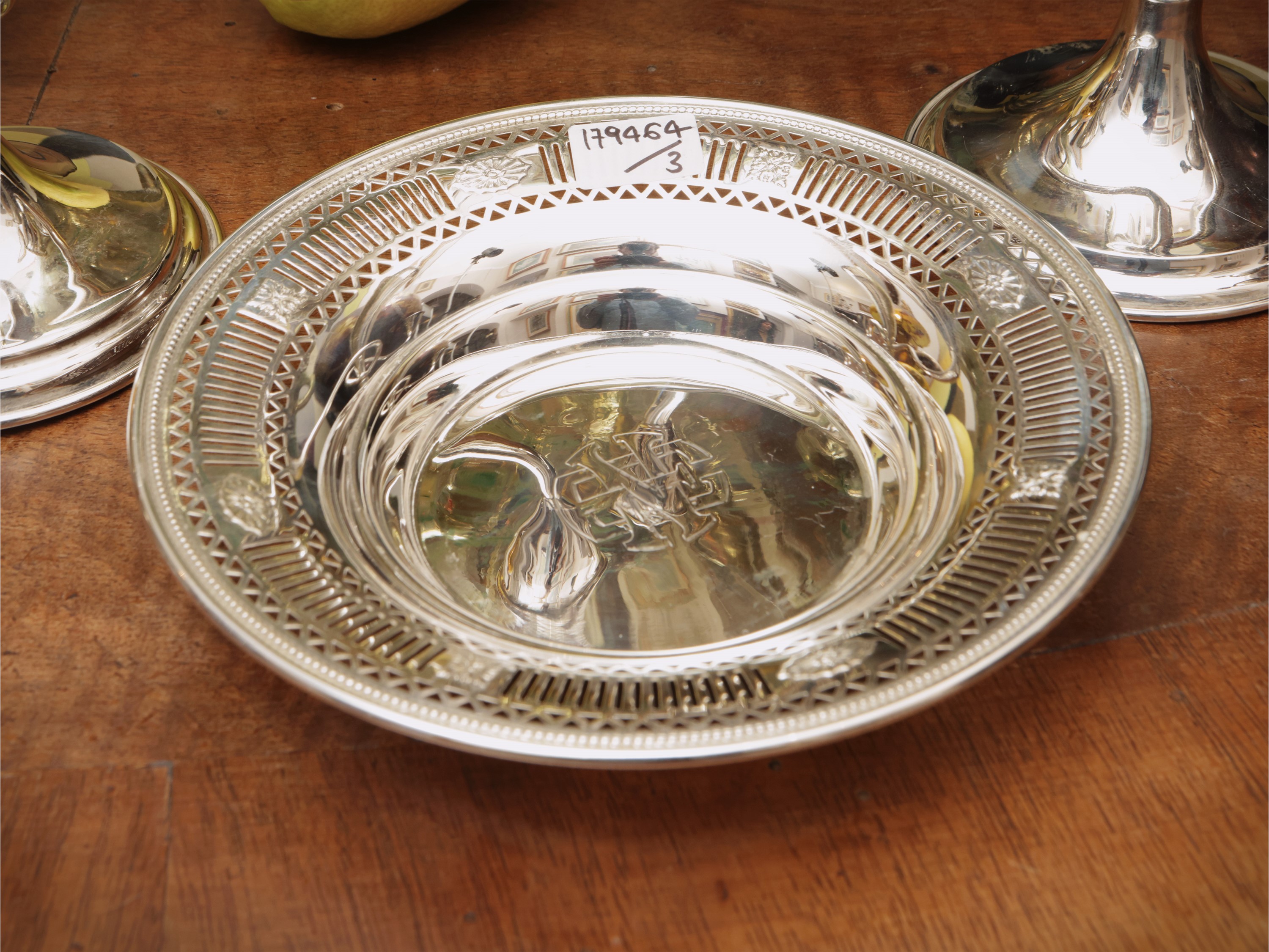 Coppia di candelabri in argento 925