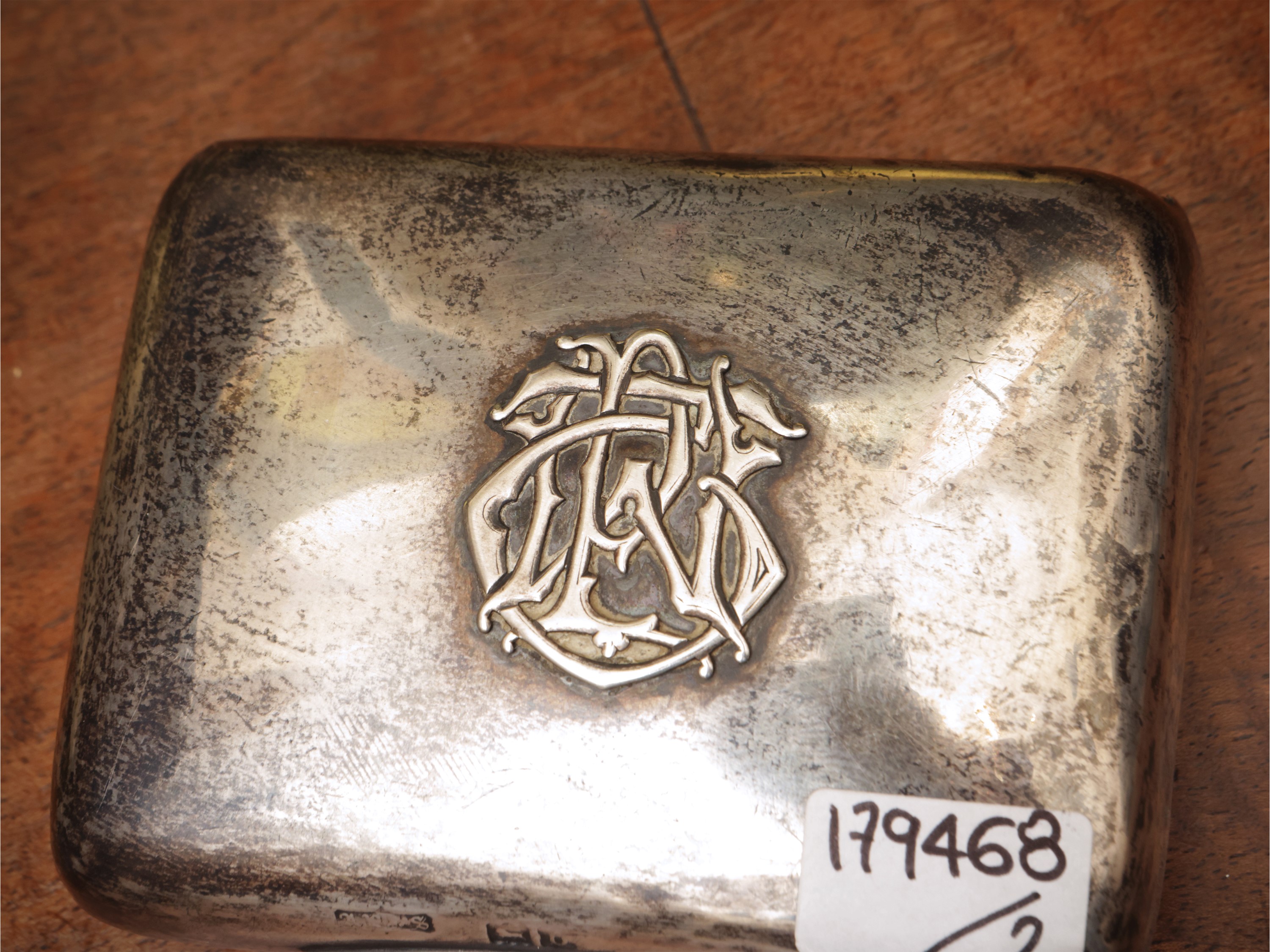 Due accessori da collezione in argento d'epoca