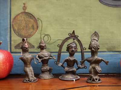 Quattro Piccole Figure in Bronzo