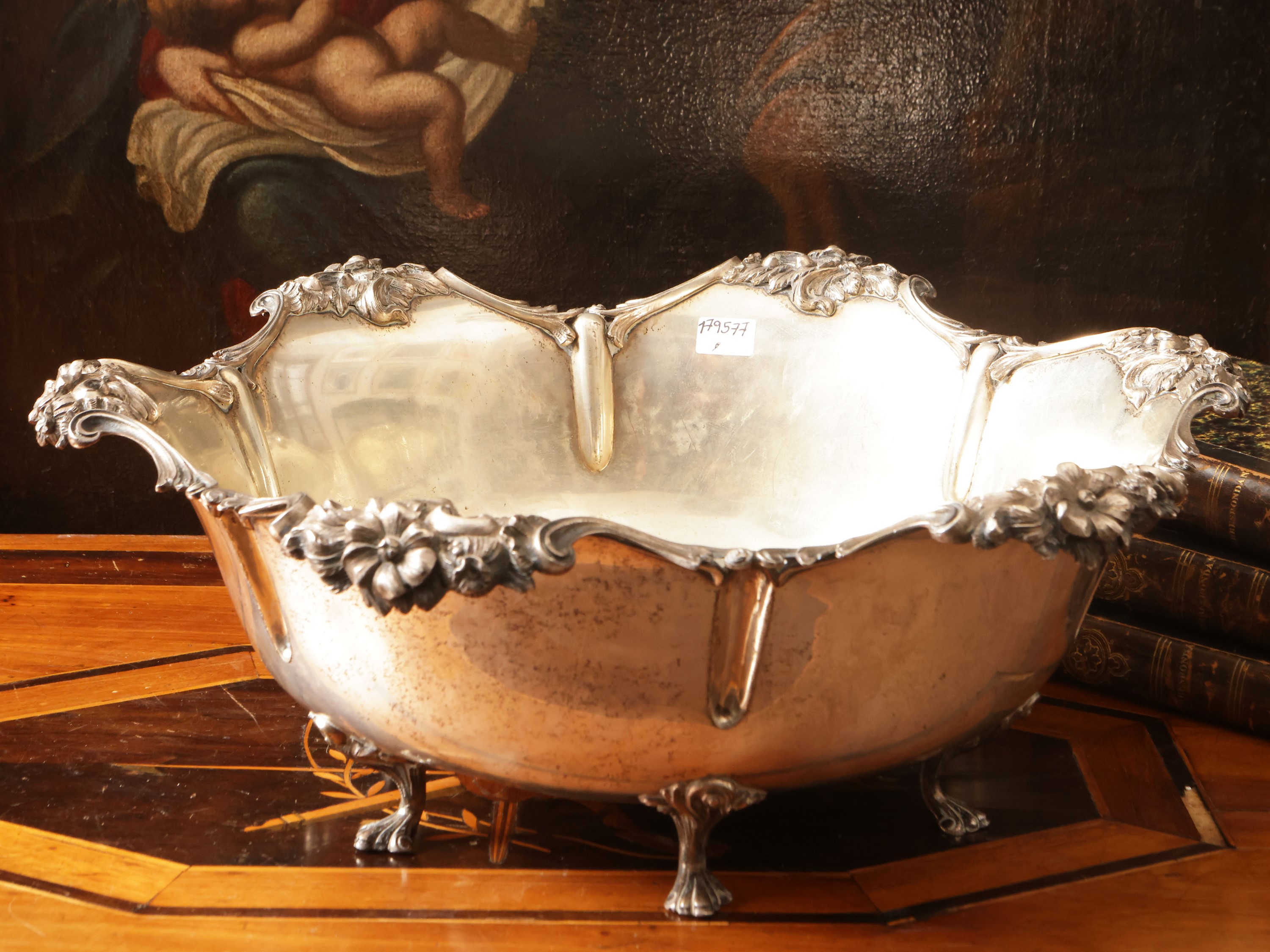 Grande centrotavola in argento