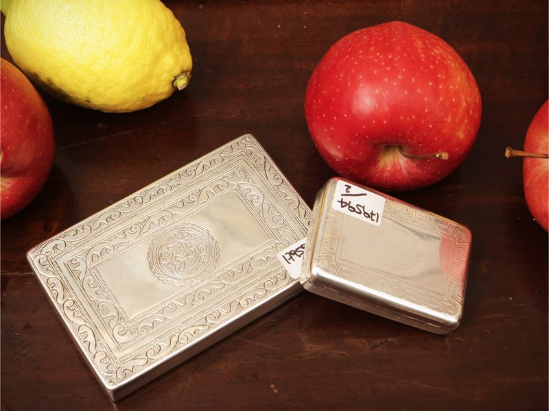Due tabacchiere da collezione in argento