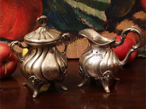 Due accessori per la tavola in argento  - Asta Asta di Natale - Maison Bibelot - Casa d'Aste Firenze - Milano