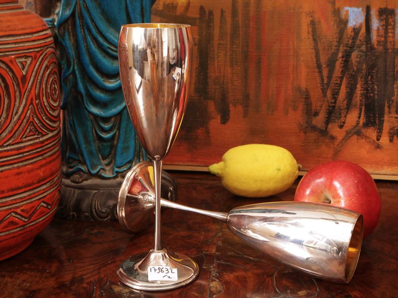 Coppia di calici tête-à-tête in argento