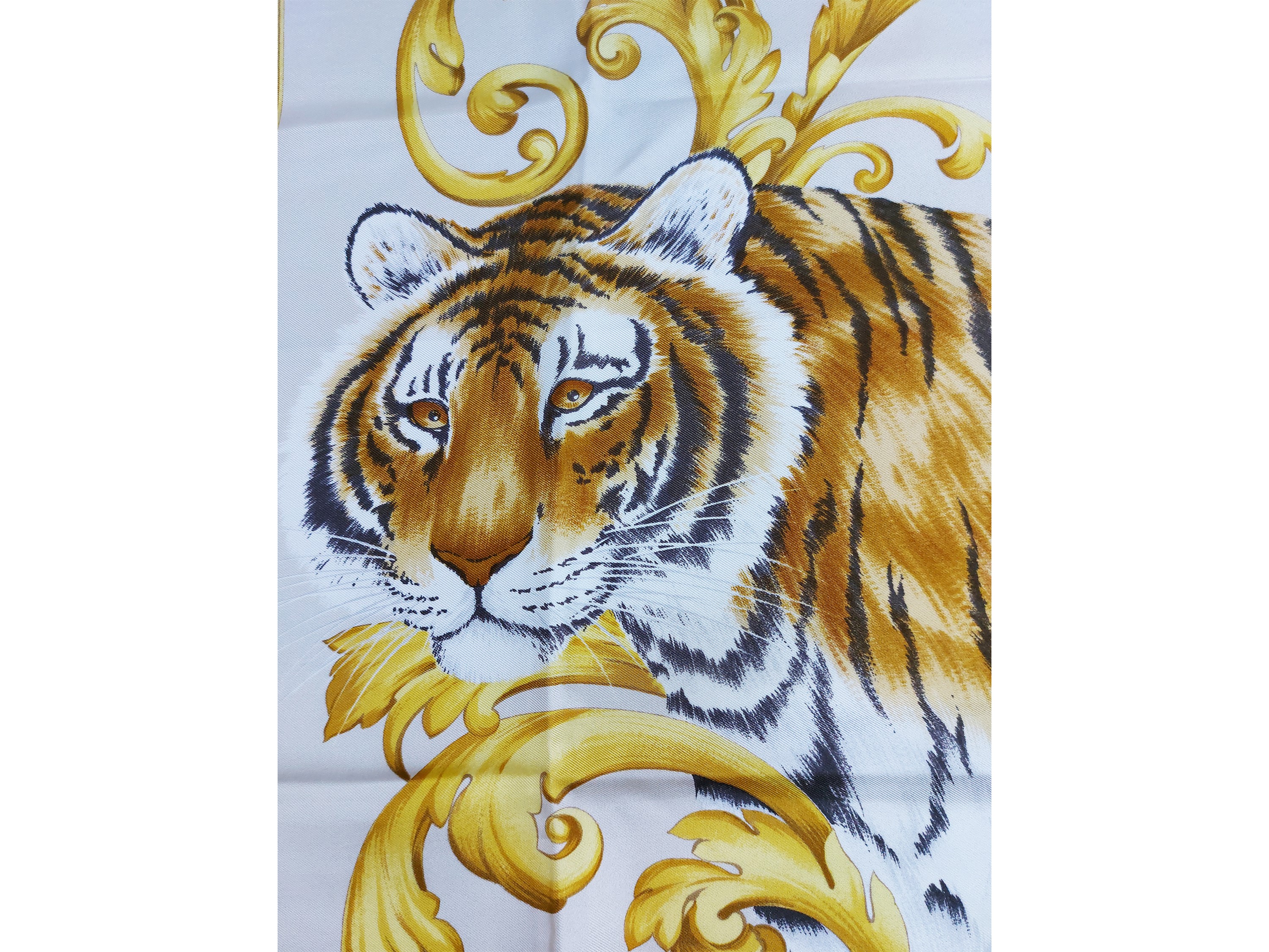 Salvatore Ferragamo - Foulard in Seta Animalier