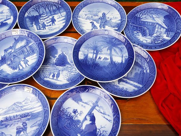 Collezione di undici piatti di Natale in porcellana, Royal Copenhagen