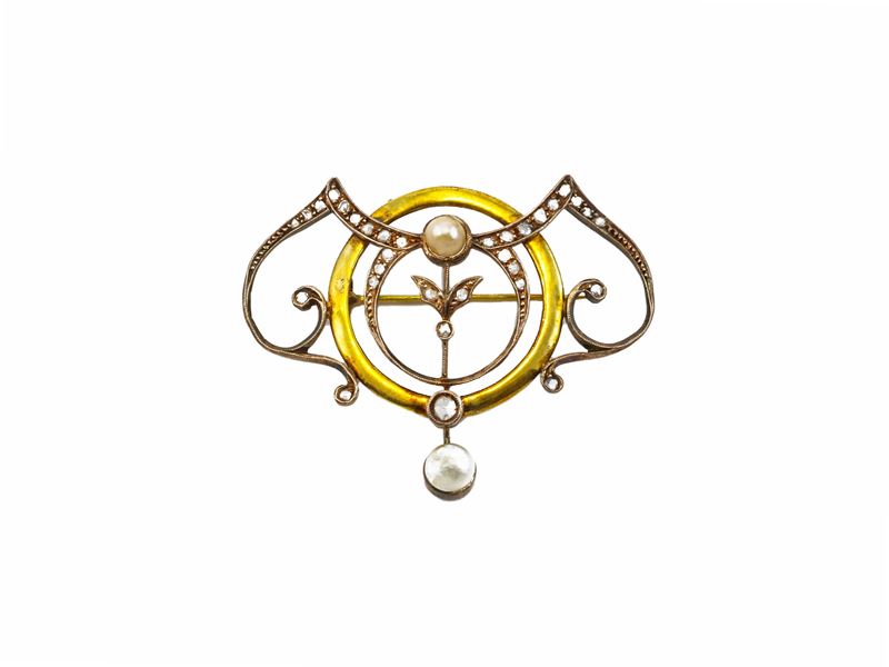 Spilla in Oro Giallo e Argento con Diamanti e Perle a Bottone